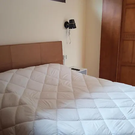 Atico San Juan De Dios Apartamento